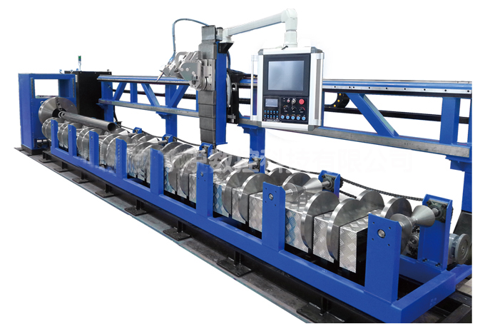 滚床式相贯线切割机